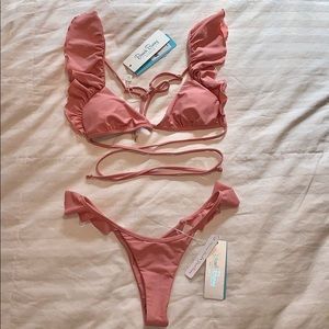 Beach Bunny Shanina Bikini *medium* BRAND NEW